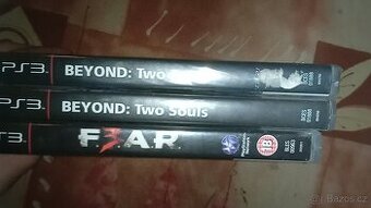 NĚKOLIK HER NA PS3 - 4