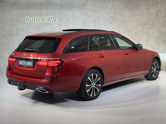 Mercedes-Benz E 2.0 300de 4Matic Avantgarde - 4