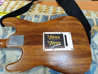 Prodám el.kytaru stratocaster - Kyjov - 4