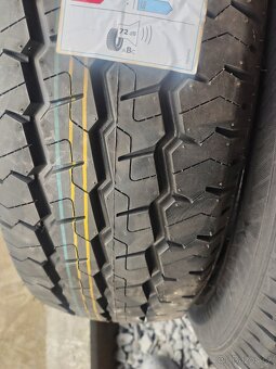 Pneu 205/65/R16C - 4