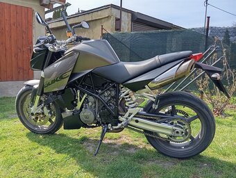KTM 990 SuperDuke - 4