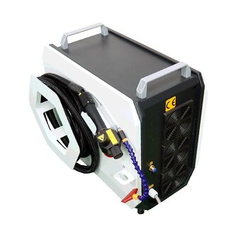 Pulzní čisticí laser 300 W - 4