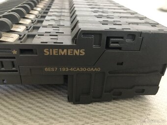 SIEMENS SIMATIC S7-300 IO MODULES 6ES7 193-4CA30-0AA0 - 4