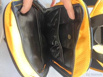 - NOVÝ – Cyklo batoh na kolo malý lehký i jako CAMELBAG 4l – - 4