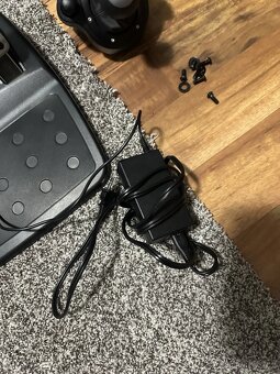 Logitech G29 - 4