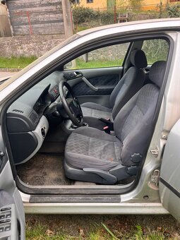 Škoda octavia combi 1,6 - 4