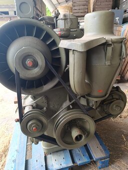Motor PV3S - 4