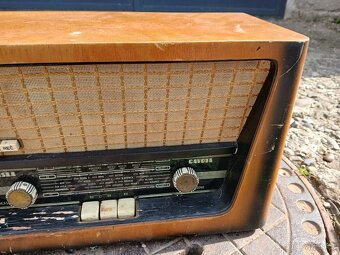 starsi drevene radio tesla 424 A Gavota - 4