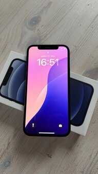 iPhone 12 128 GB v modré barvě - 4