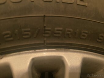 Zimni pneu 215/55/16 včetně disku R16 5x108 - 4