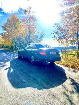 Mercedes-Benz c220cdi w204 - 4