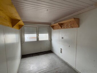 Obytný kontejner / buňka / 3x okno - 4