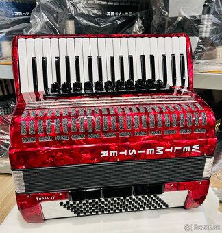 Predám špičkový akordeón Weltmeister Topas IV 96 basový- NAJ - 4
