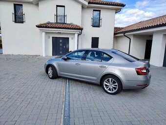 Škoda Octavia III 2017 1.6 TDI Style plus DSG - 4