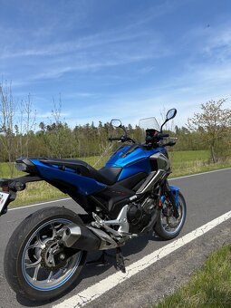 Honda NC750X - 4