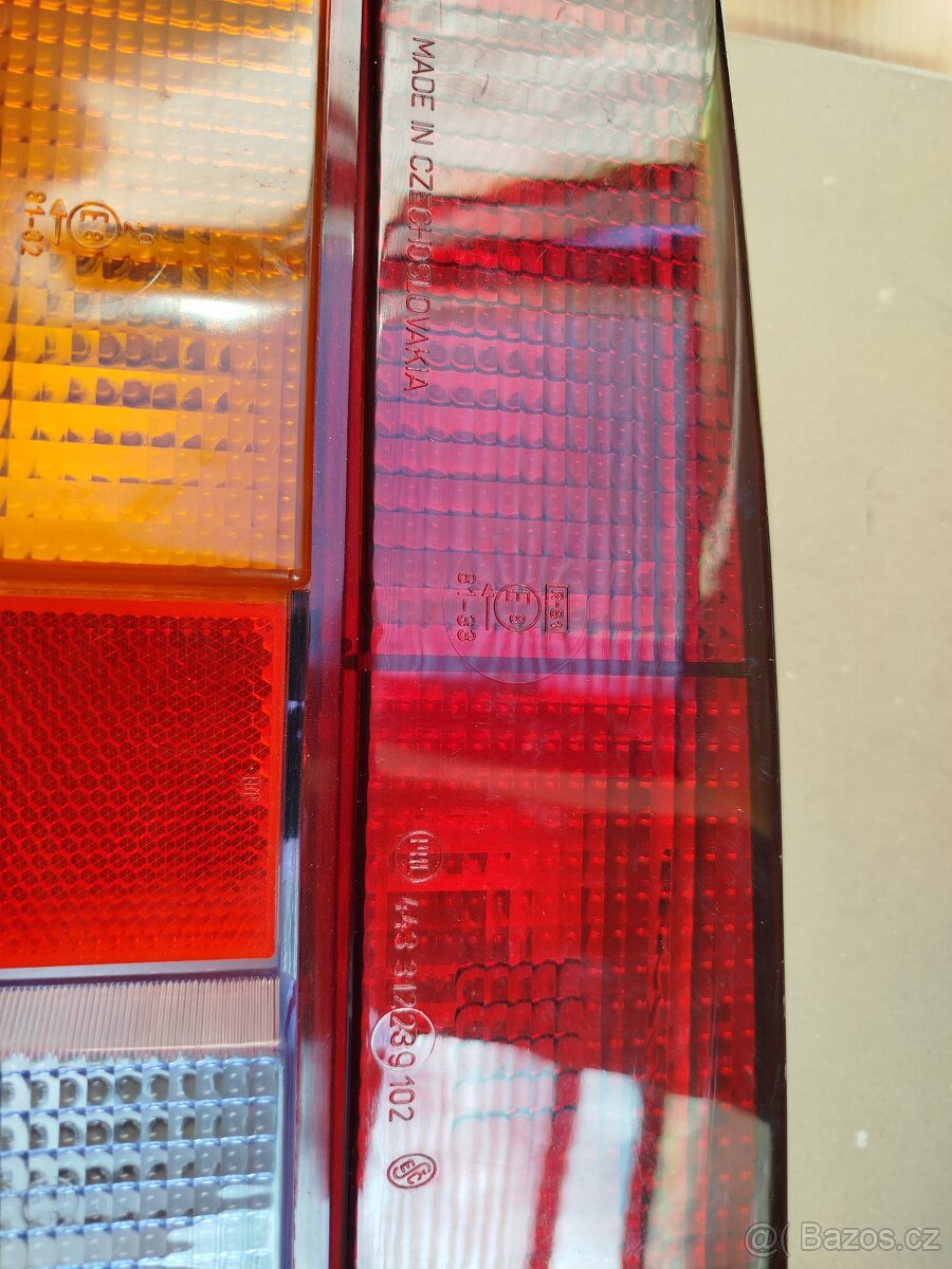 Nová zadní světla M Škoda 105 120 2ks - 5