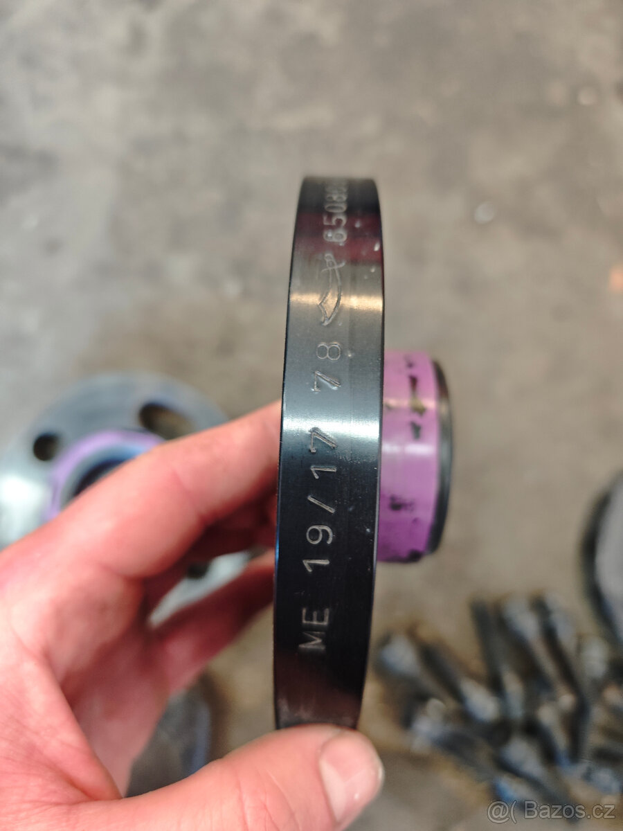 Podložky ST Suspension od 4x98 do 6x132mm. 2x25mm a 17,5mm - 5