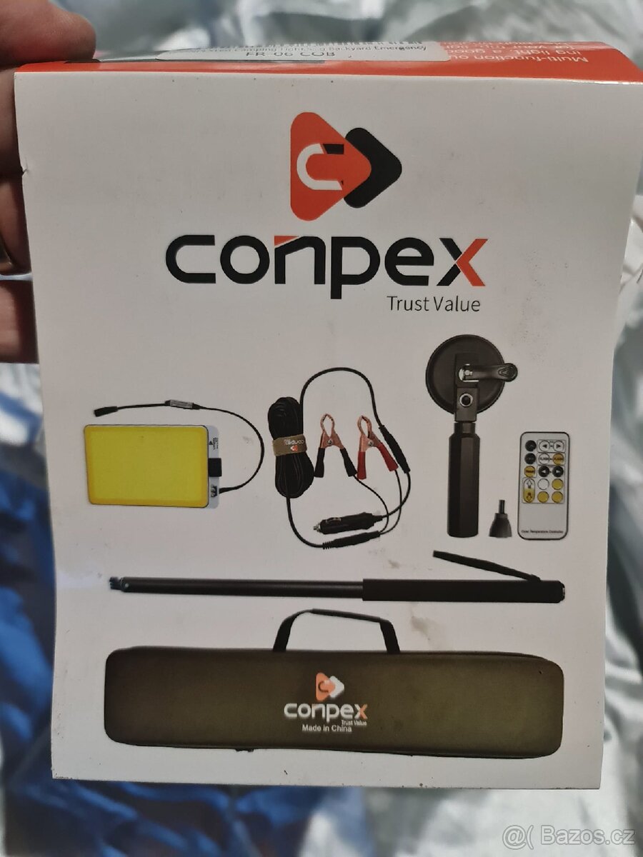 LED světlo offroad a camping