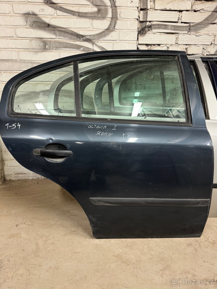 Škoda Octavia 1 sedan, PZ dveře - 5