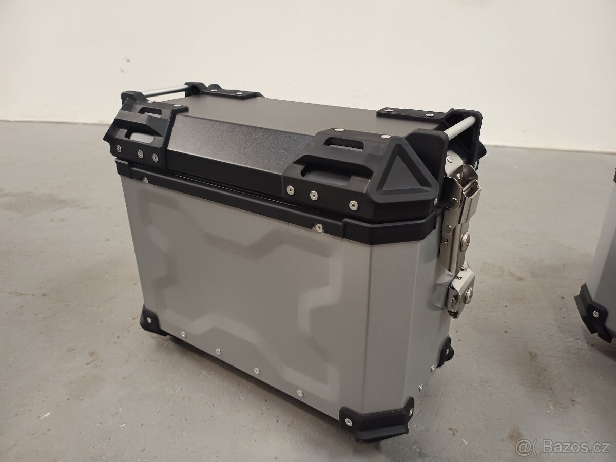 Hliníkové kufry na moto - 5