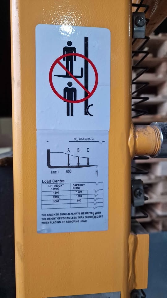 Ruční elektrický vysokozdvižný vozík SPN 1025 - 5