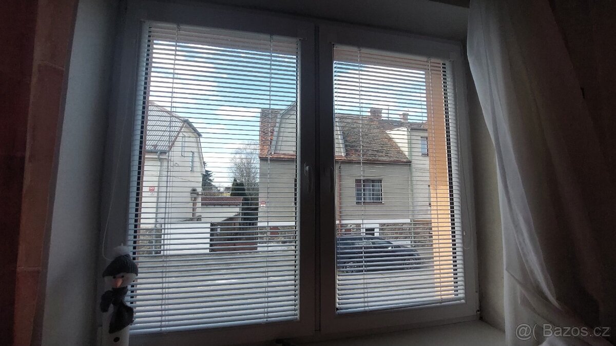 Prodám plastová okna - 5