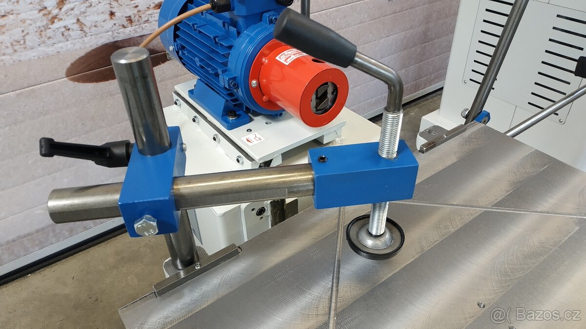 Vrtací dlabačka CMA - dvoupáková - 5