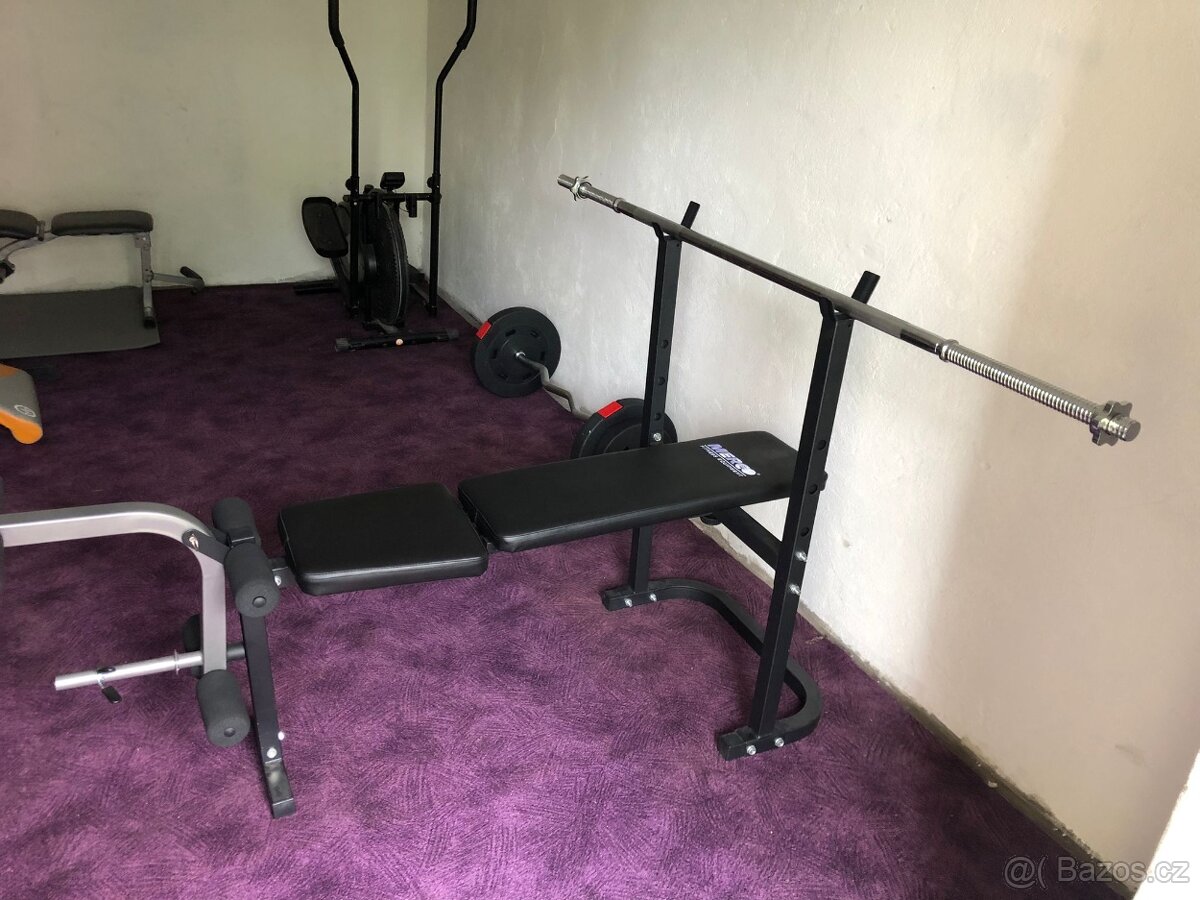 Posilovací stroje a náčiní - 5