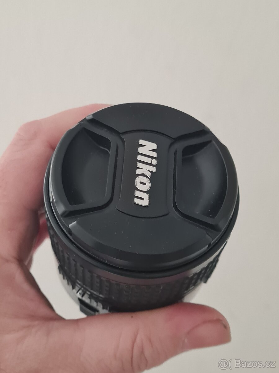 Nikon Micro Nikkor 60mm f2.8 AF D - 5