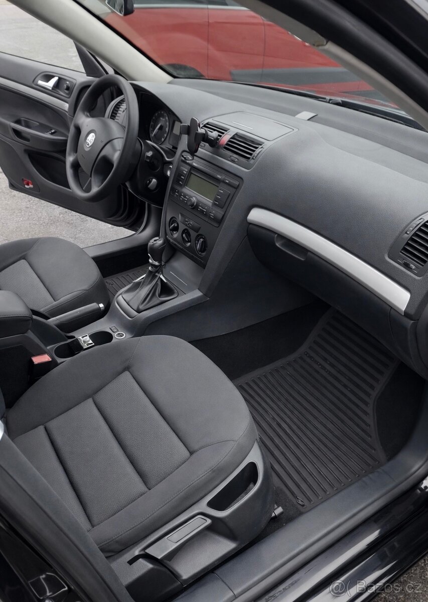 Škoda octavia 2 1.9 TDi - 5