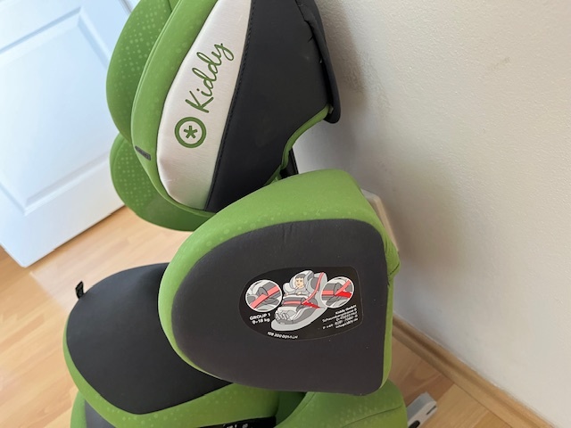 autosedačka Kiddy Phoenixfix 3 v top stavu - 9-18 kg - 5