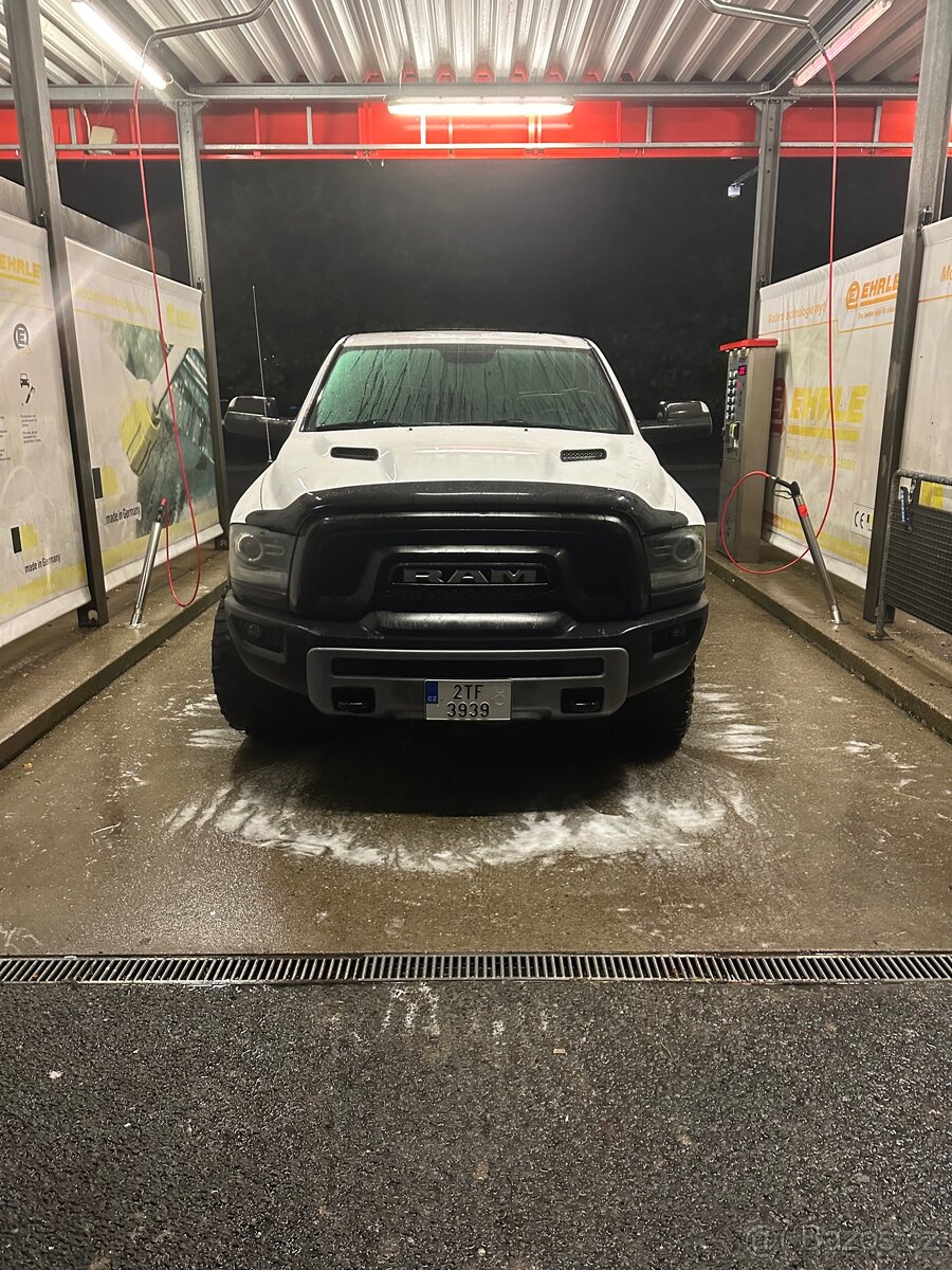 DODGE RAM 1500 Rebel