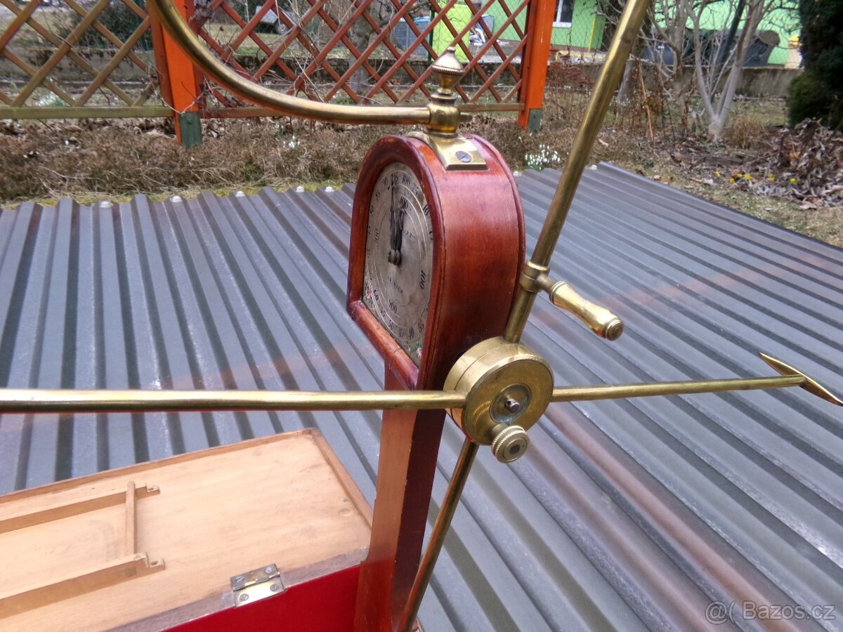 Starý školní přístroj-pomůcka-19.století-luxus - 5