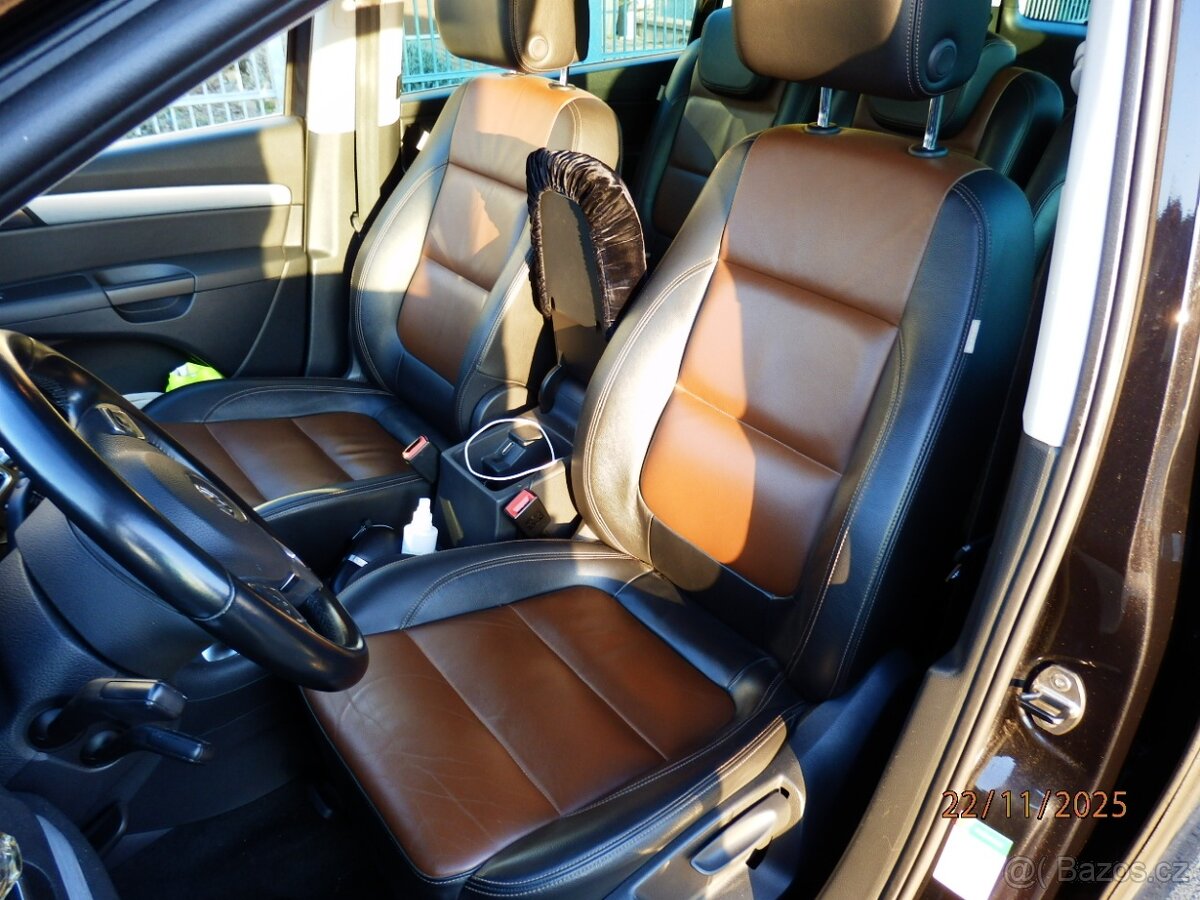 Volkswagen Sharan 2.0. Tdi 130kW DSG r.v.2013 - 5