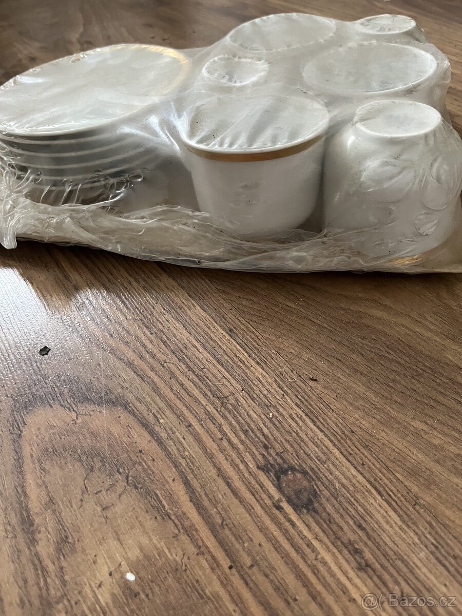 Kávová porcelánová souprava, Karlovarský porcelán - 5