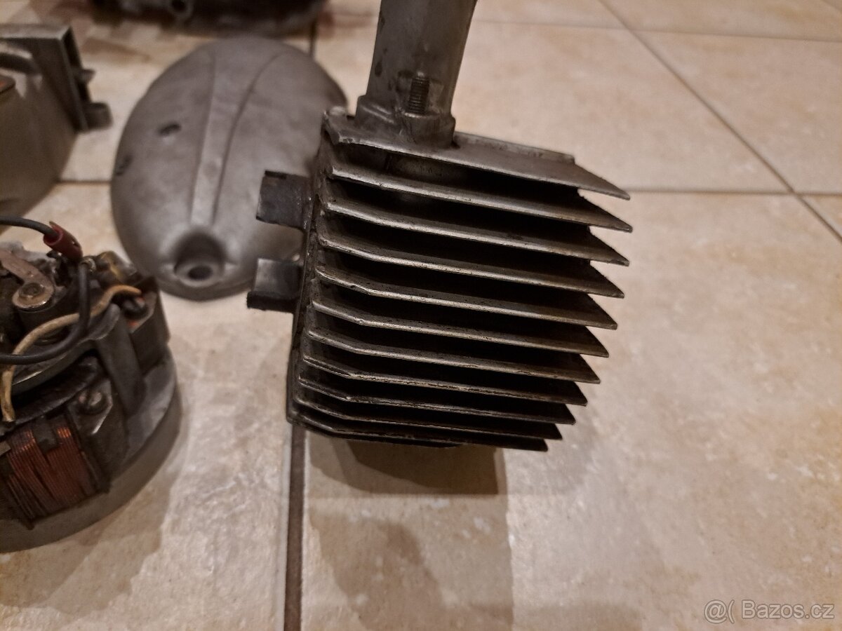 Motor jawa 20 pionýr - 5