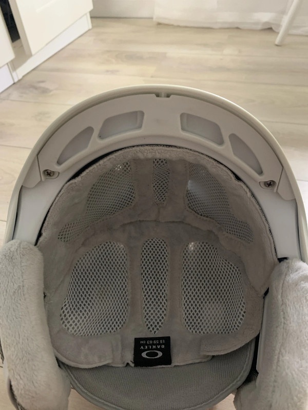 prilba OAKLEY MOD 3 - 5