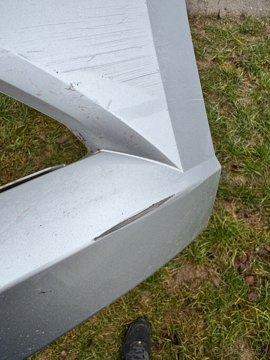 Škoda Fabia 3 přední nárazník - 5