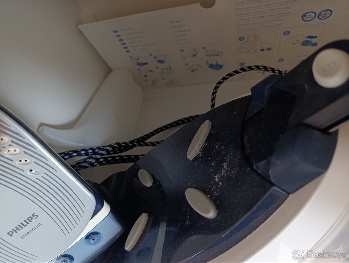 Žehlička parní generátor Philips PerfectCare Expert - 5