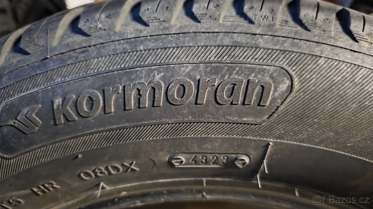 Celoroční pneu 175/70 R14 84T - 5