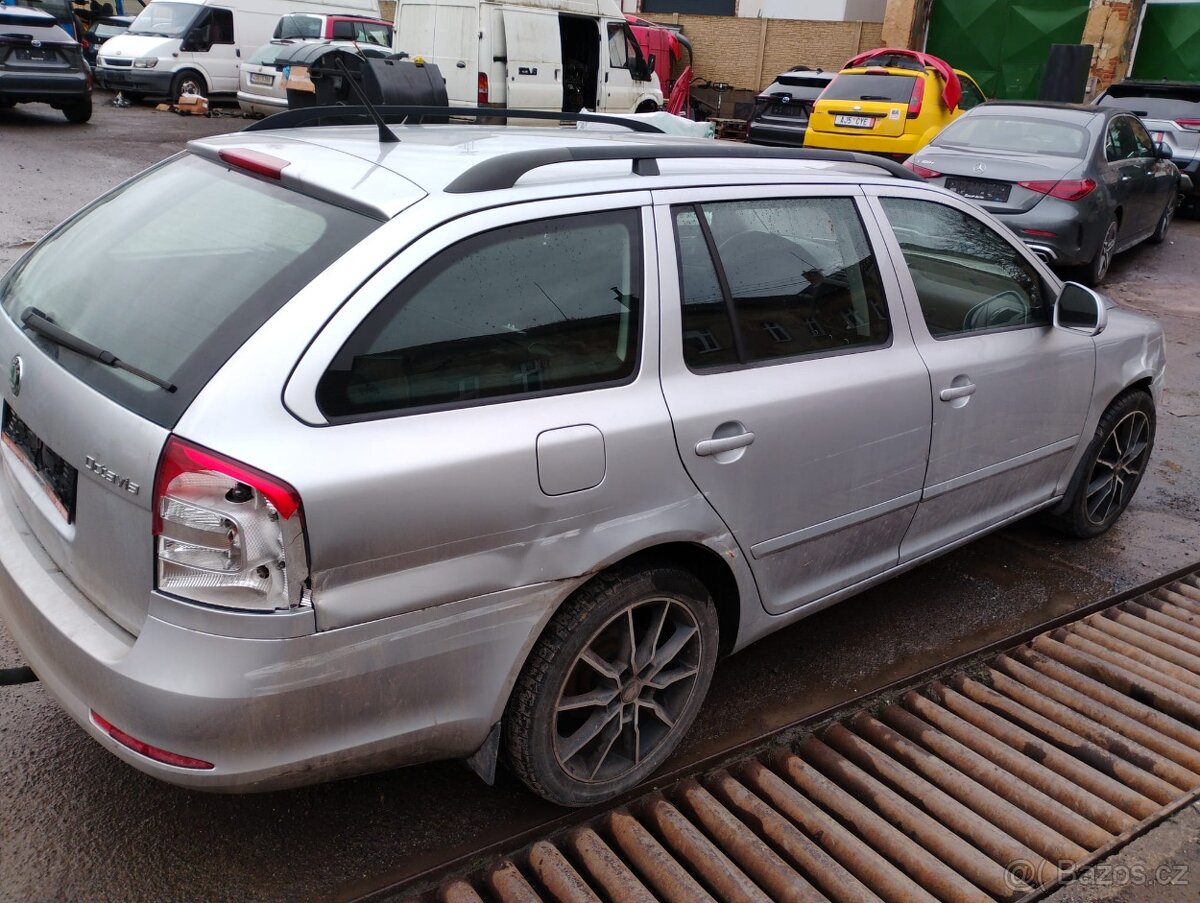 octavia 2 facelift combi 1.6tdi - 5