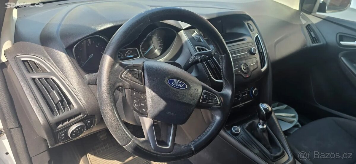 Ford Focus MK4 - 5