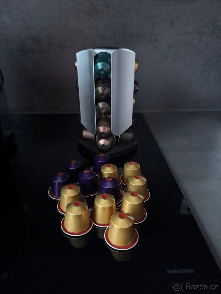 Kávovar Nespresso Délongi na kapsle - 5