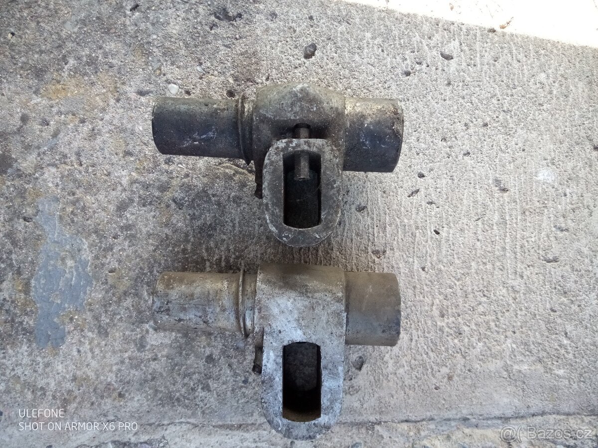 Jawa pérák, ČZ 150 C kluzáky zadního pérování - 5