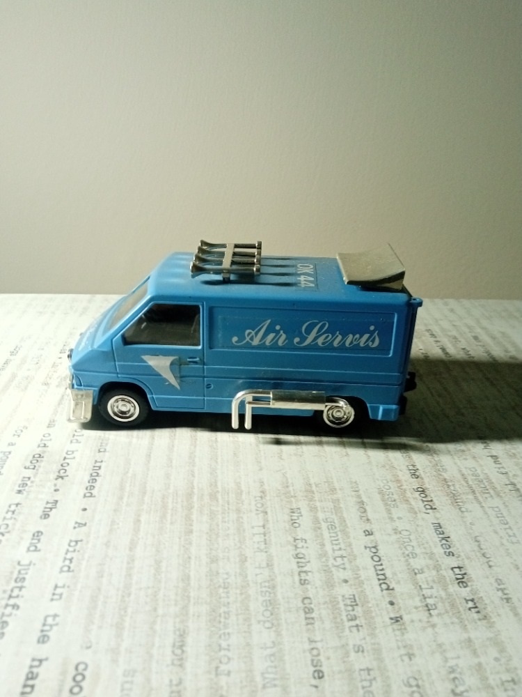 Hračky - auta z éry socialismu - 5