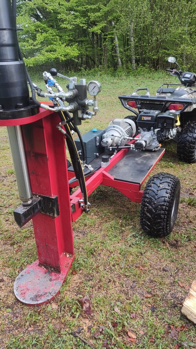 Zemní práce, štípání dřeva - 5