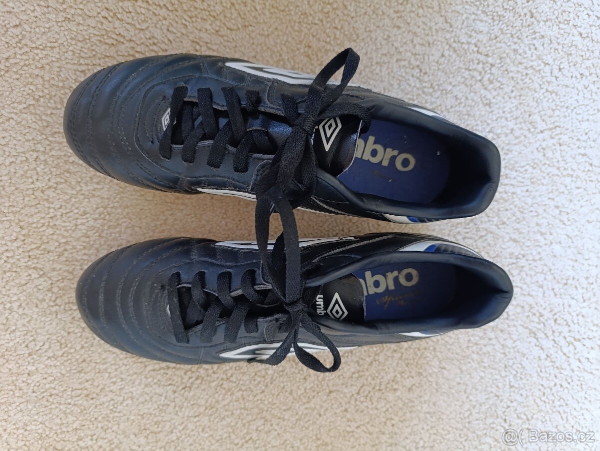 Kopačky Umbro vel. 39/40 - 5