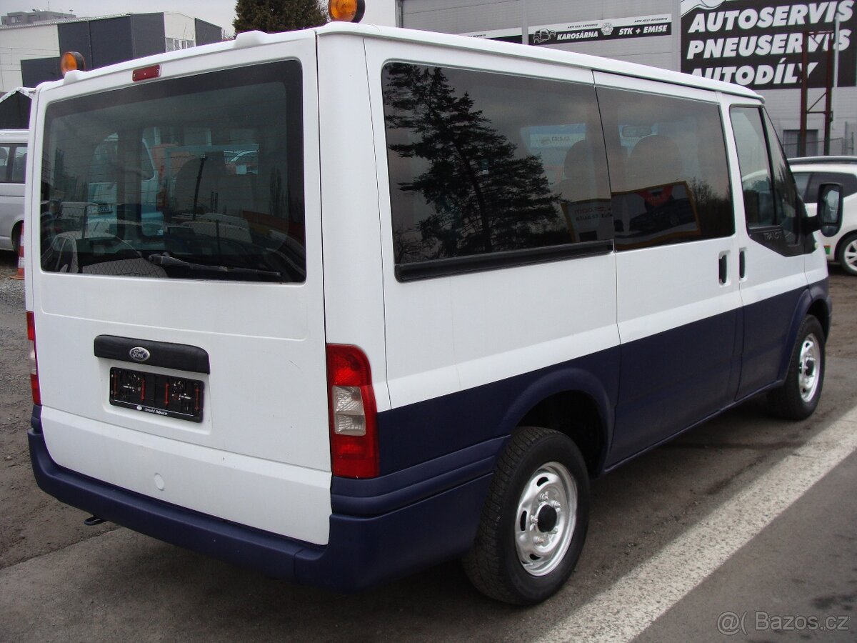 Ford Transit, 2.2 TDCi, 9 míst - 5