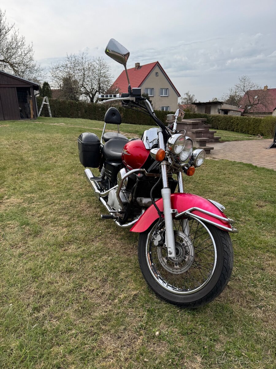 Honda VT 125 Shadow - 5