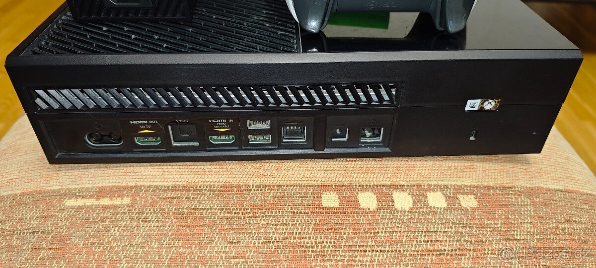 Xbox One 500 GB - 5